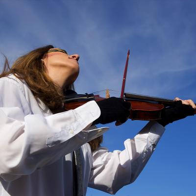 Sesión de fotos Sara: Violinista en El Campillo 4550-2