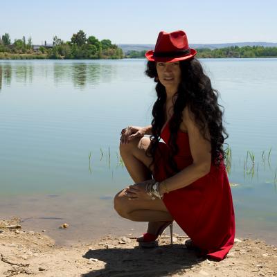 Sesión de fotos: Arahí - Rojo 219