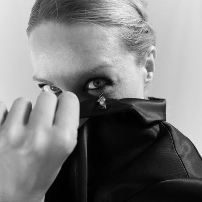 Sesión de fotos: Erzebeth de Rull - Azafata 064