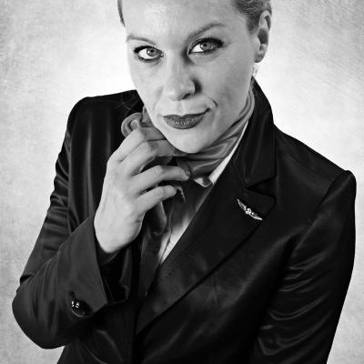 Sesión de fotos: Erzebeth de Rull - Azafata 066