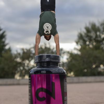 Fotografía comercial con modelo - Victor Iglesias 095