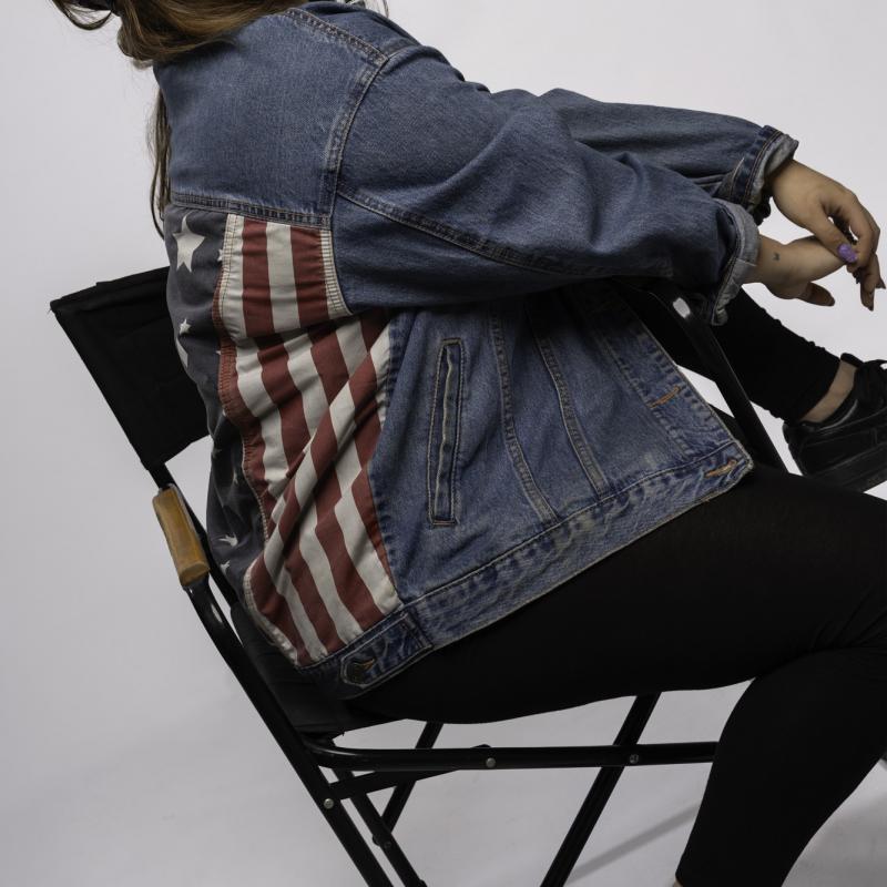 Sesión fotos Miriam: Y una silla 037