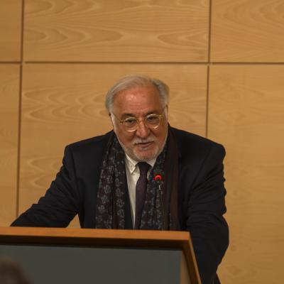 Fotografía de estudio para perfil profesional